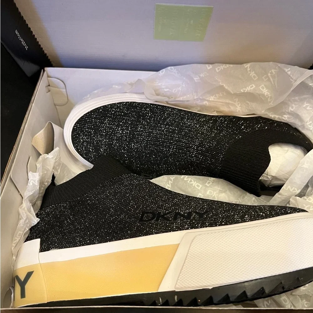 DKNY Men's Black Slip-On Sneakers - Picture 2 of 5